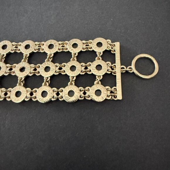 Banana Republic Gold-Tone 3 Row Openwork Bracelet Circular Links Toggle Clasp - Picture 10 of 13